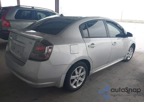2012 Nissan Sentra 2.0 Sr from USA, damaged, VIN 3N1AB6AP1CL646526